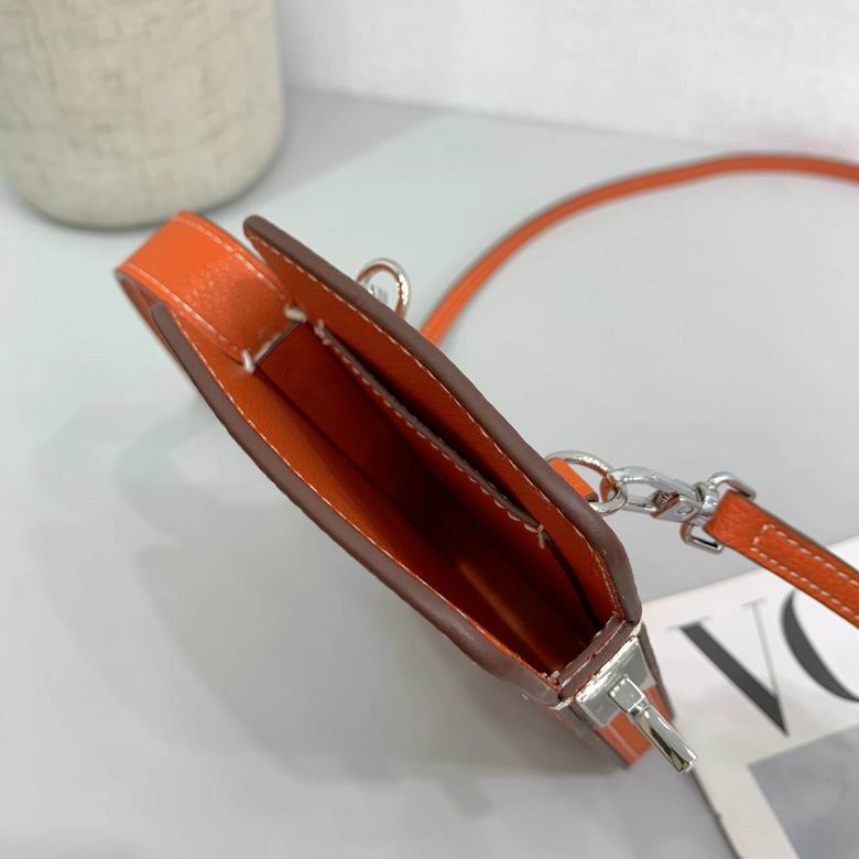 9853 10.3X17.5X2.4cm ZC 5