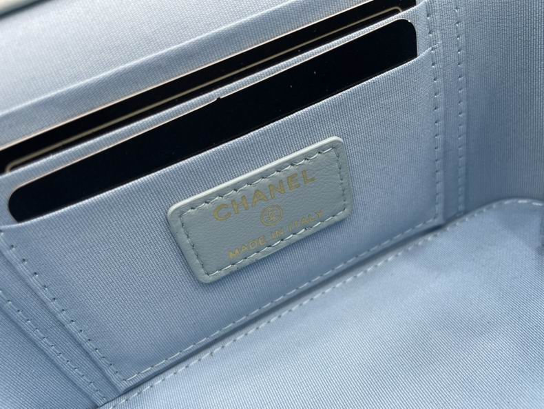 A68062 17x9.5x8 cm al (18)