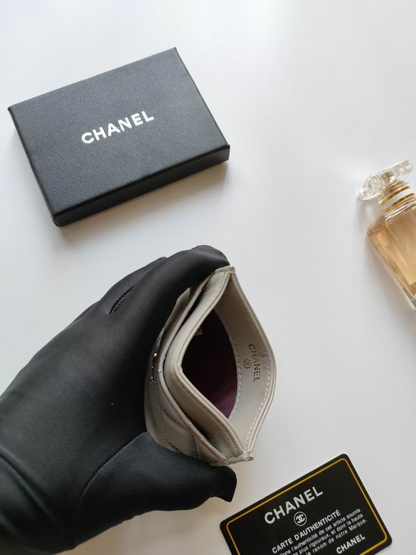 AP233 7.5X11.2X0.5cm YG 28 (5)