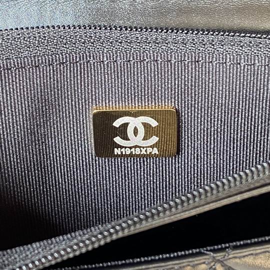 AP3240 12.3X19.2X3.5cm BL (9)