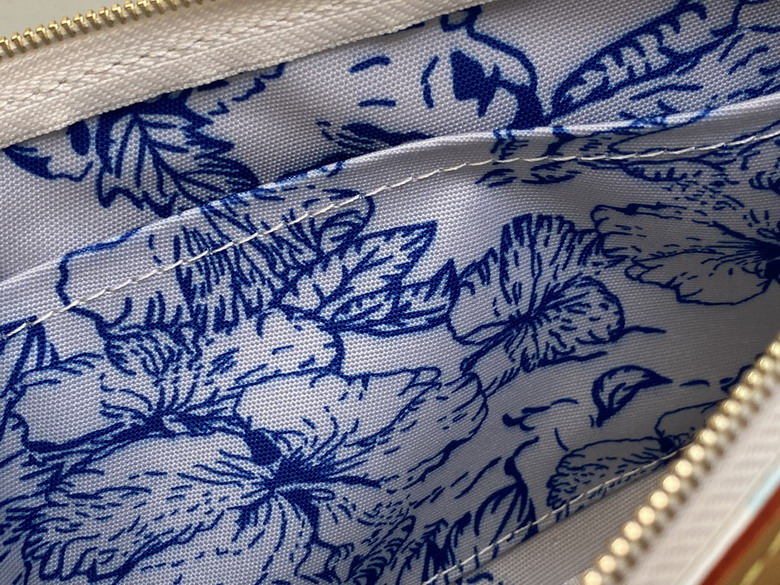 Acc M25374 24x13 5x4cm gf_8