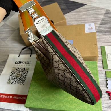 Attache 702823 35X32X6cm MP 4色 (29)