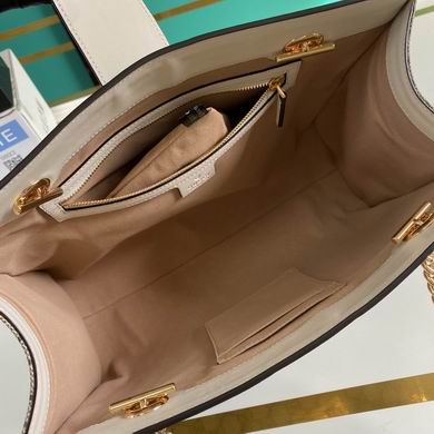 BA479197 35x23.5x14 (18)