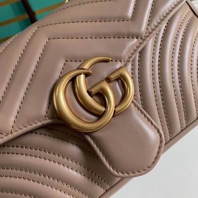 BA479197 35x23.5x14 (32)