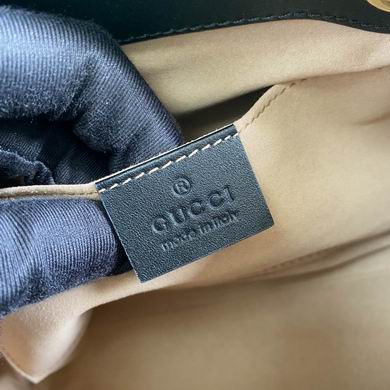 BA498156 26x18x10 (24)