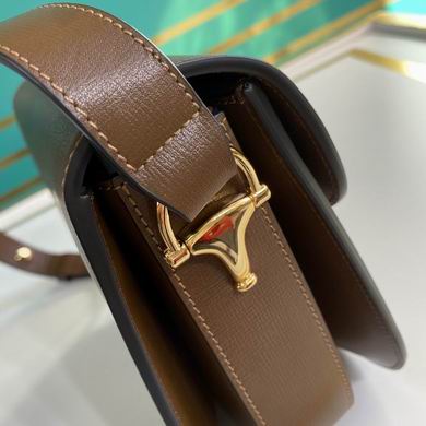 BA602204 25x18x8 (32)