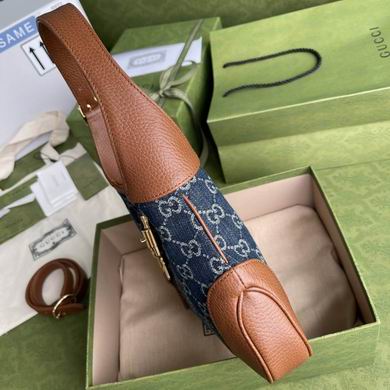 BA636706 28X19X4.5 (12)