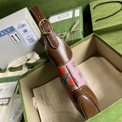 BA636706 28X19X4.5 (7)