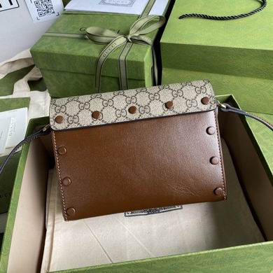 BA637048 20.5X15.5X6 (6)