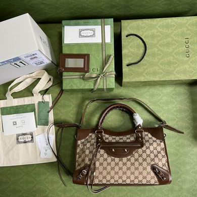 BA681695 39X14X24 (16)