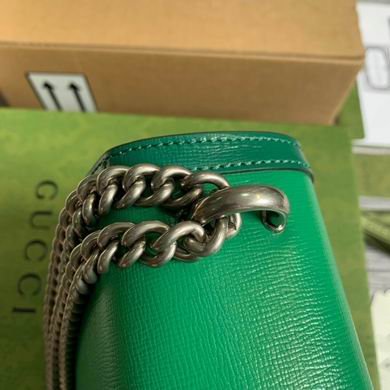 BG400249 28X17X9 (12)