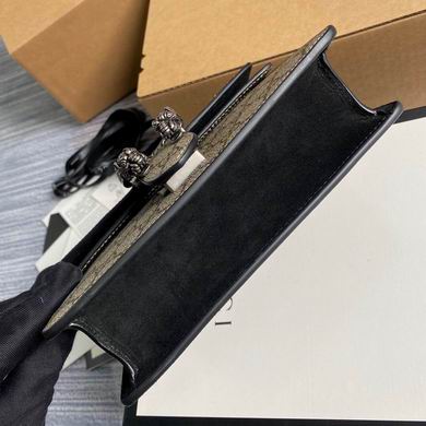 BG421970 20x15.5x5 (28)