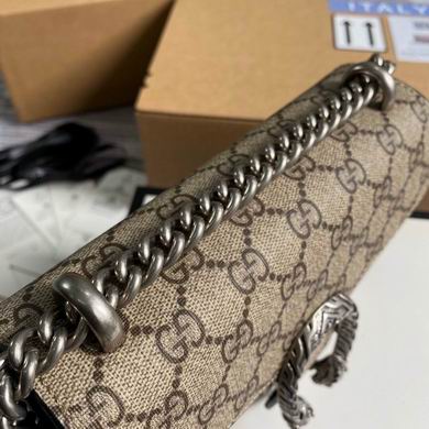 BG421970 20x15.5x5 (33)