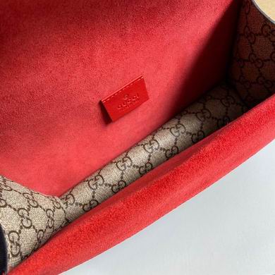 BG499623 25x14x8 (15)