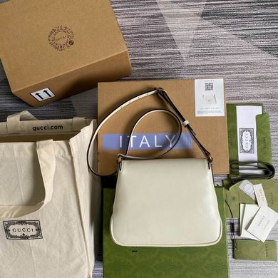 BG648934 23.5x17.5x5 (2)