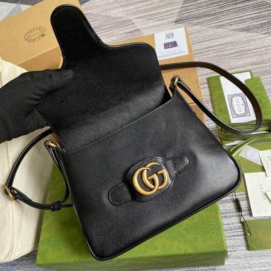 BG648934 23.5x17.5x5 (26)