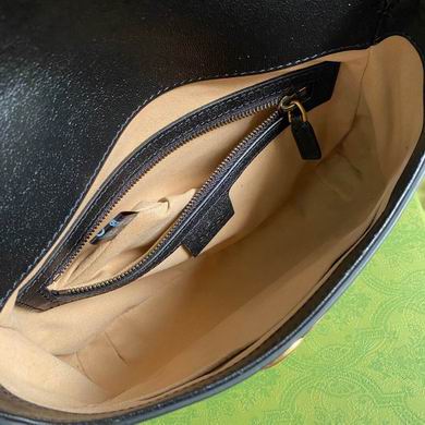 BG648934 23.5x17.5x5 (31)