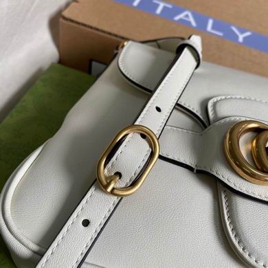 BG648934 23.5x17.5x5 (6)