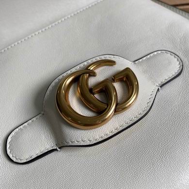 BG648934 23.5x17.5x5 (9)