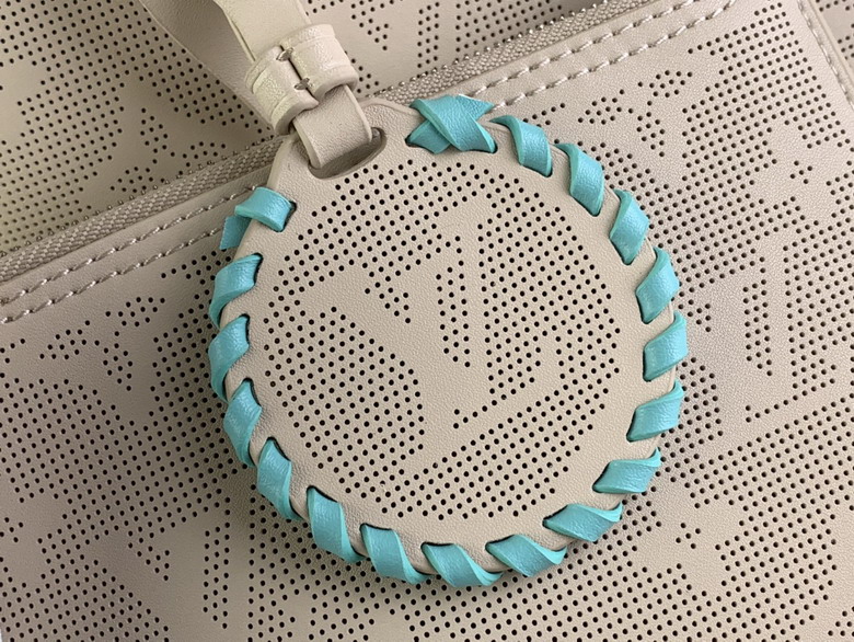 Blossom M24562 20x20x12 5cm gf_5