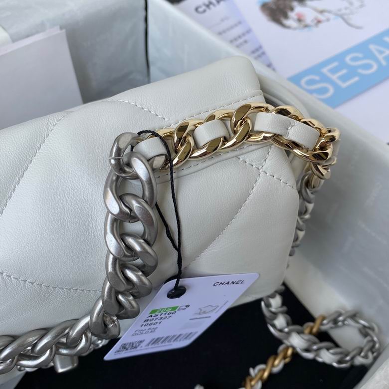 CHANEL 19 26cm AL 6 (4)