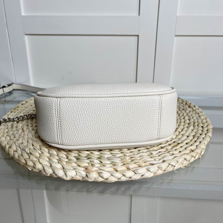 CU984 19.5X10X6.5cm AZ 2色 4