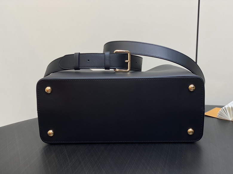 Cap M24607 38x23x16cm gf1_5