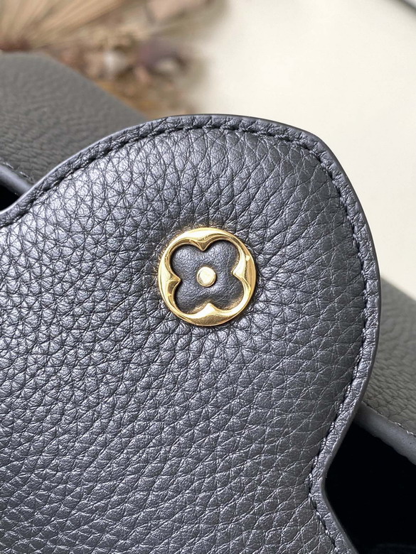 Cap M24673 27x18x9cm gf1_5