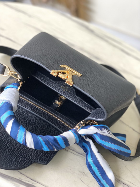 Cap M24673 27x18x9cm gf1_8