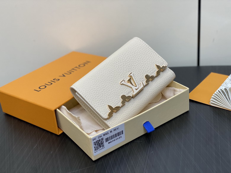 Capucines M82835 13 5x9 5x3cm gf_3