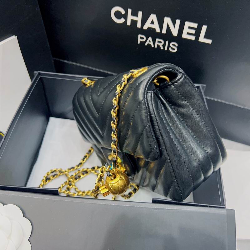 Chanel 羊皮18cm CN (2)