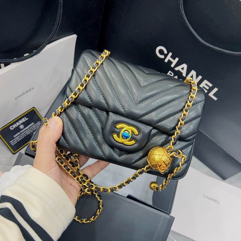 Chanel 羊皮18cm CN (4)