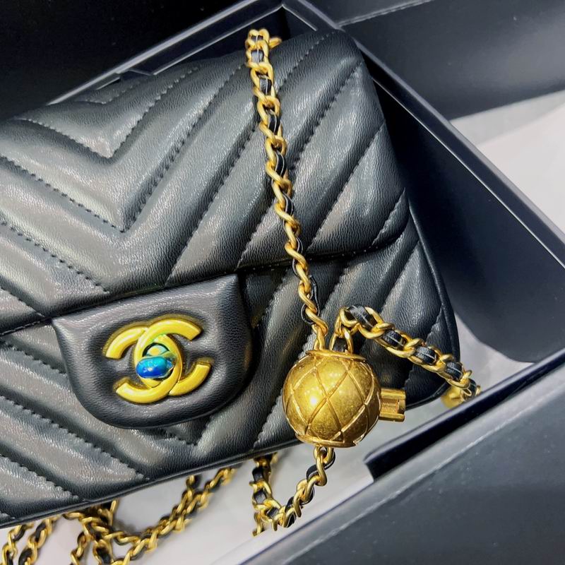 Chanel 羊皮18cm CN (8)