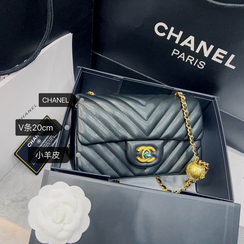 Chanel 羊皮20cm CN (1)