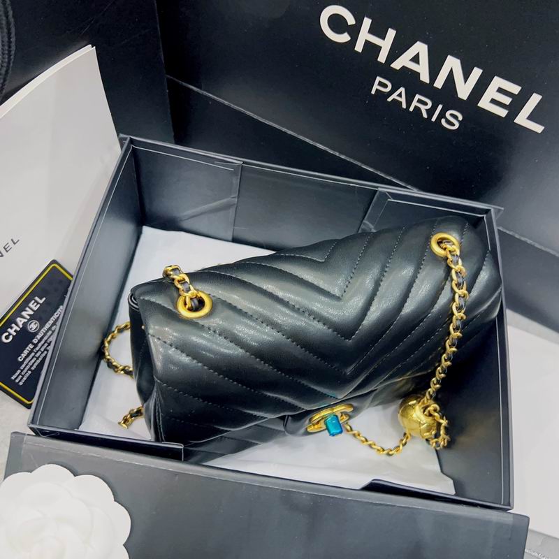 Chanel 羊皮20cm CN (2)