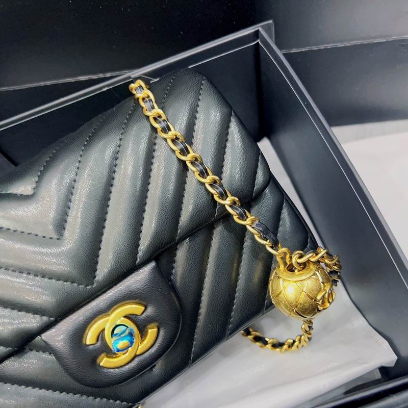Chanel 羊皮20cm CN (6)