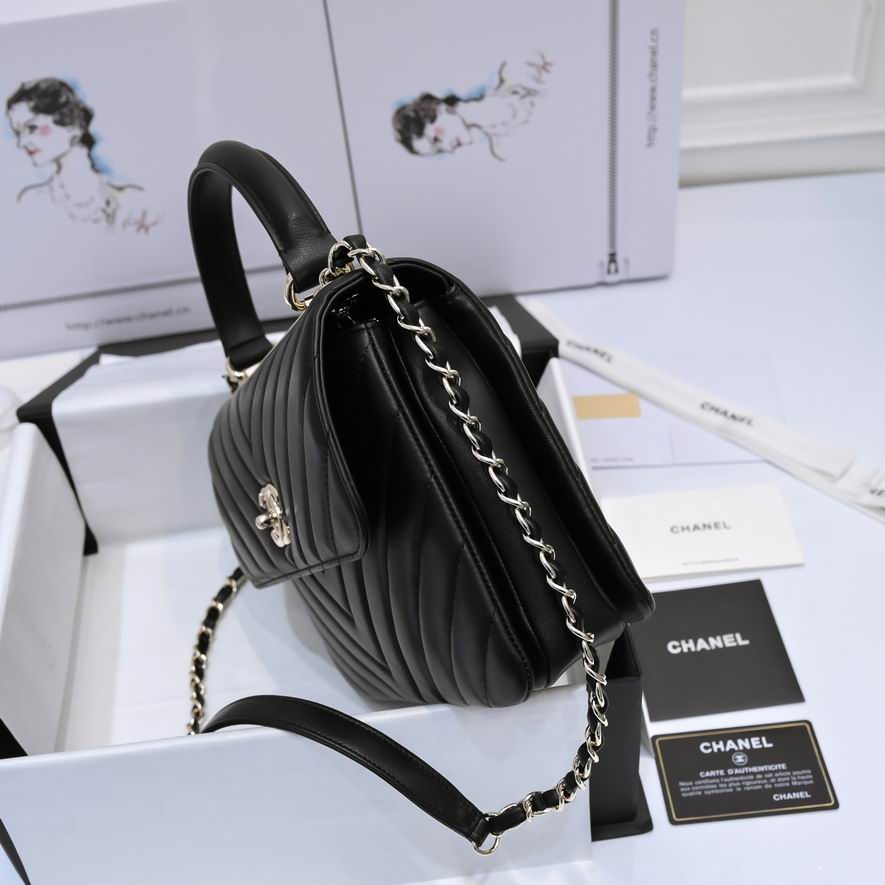 Chanel 19ss AS92236 25x12x17cm AL04 (2)