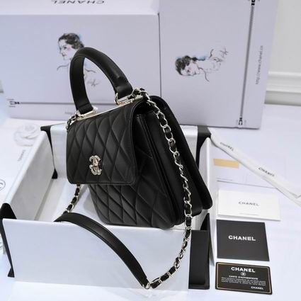 Chanel 19ss AS92236 25x12x17cm AL22 (2)