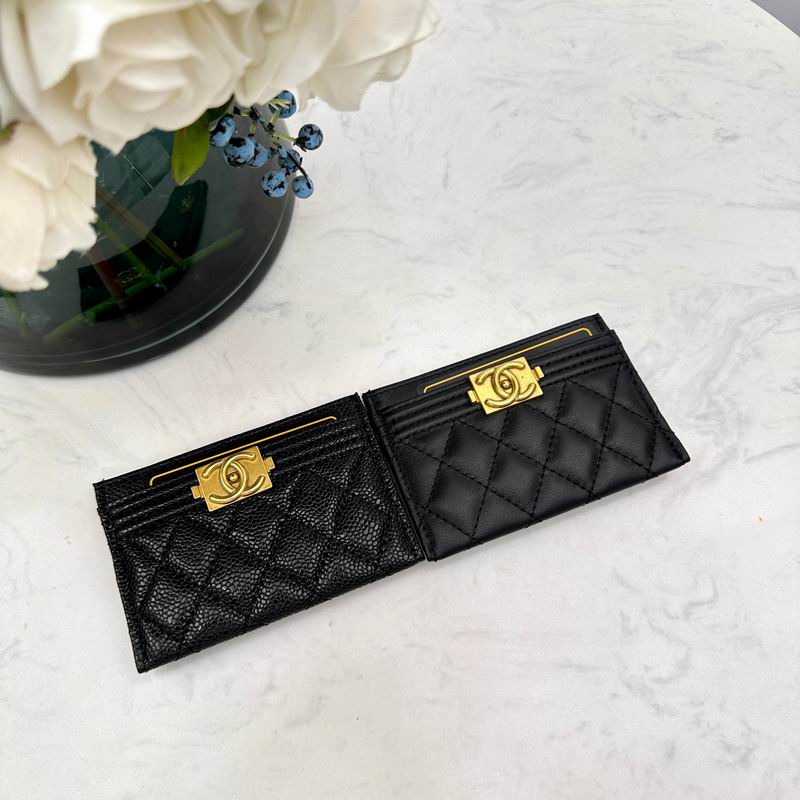 Chanel 50087 7.5x11.2x0.5cm zy (1)