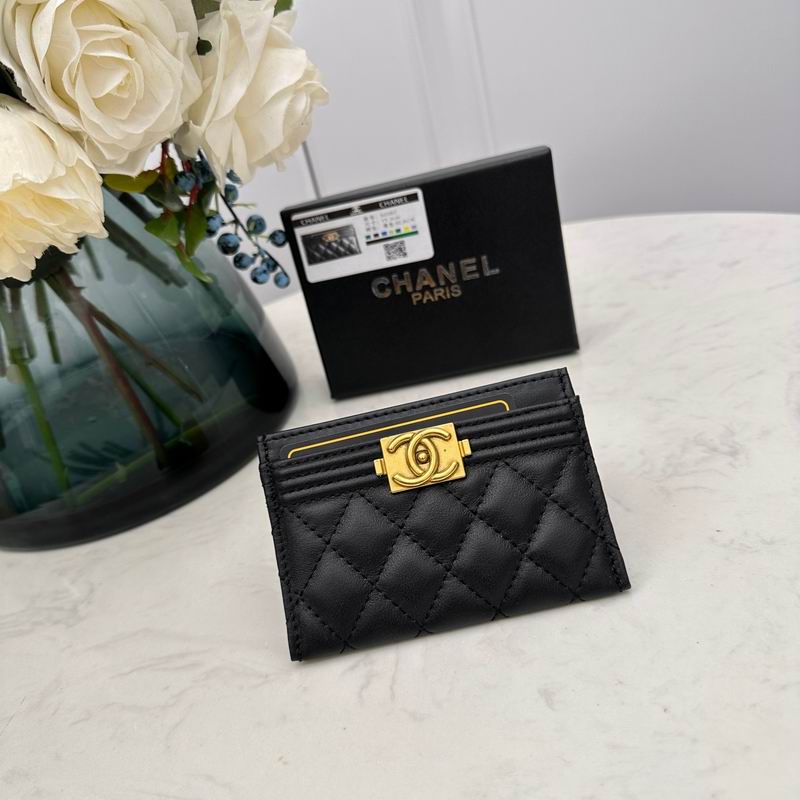 Chanel 50087 7.5x11.2x0.5cm zy (2)