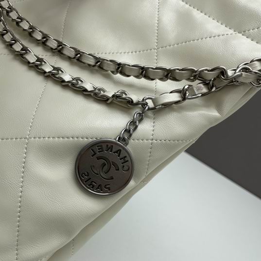 Chanel AS3260 30x30x7cm ww 3 (6)