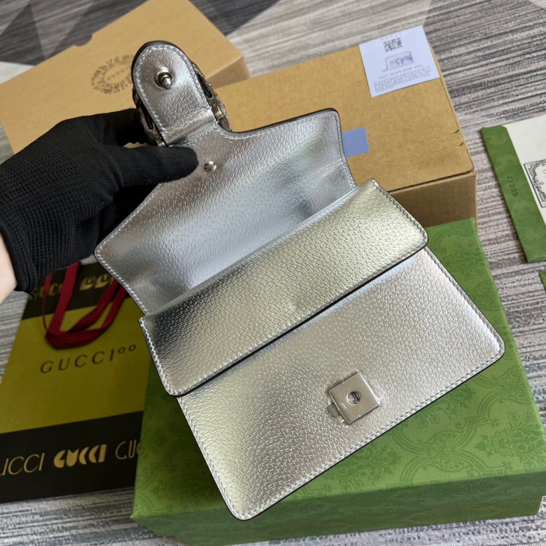 Dionysus 421970 20X15.5X5cm MP (25)