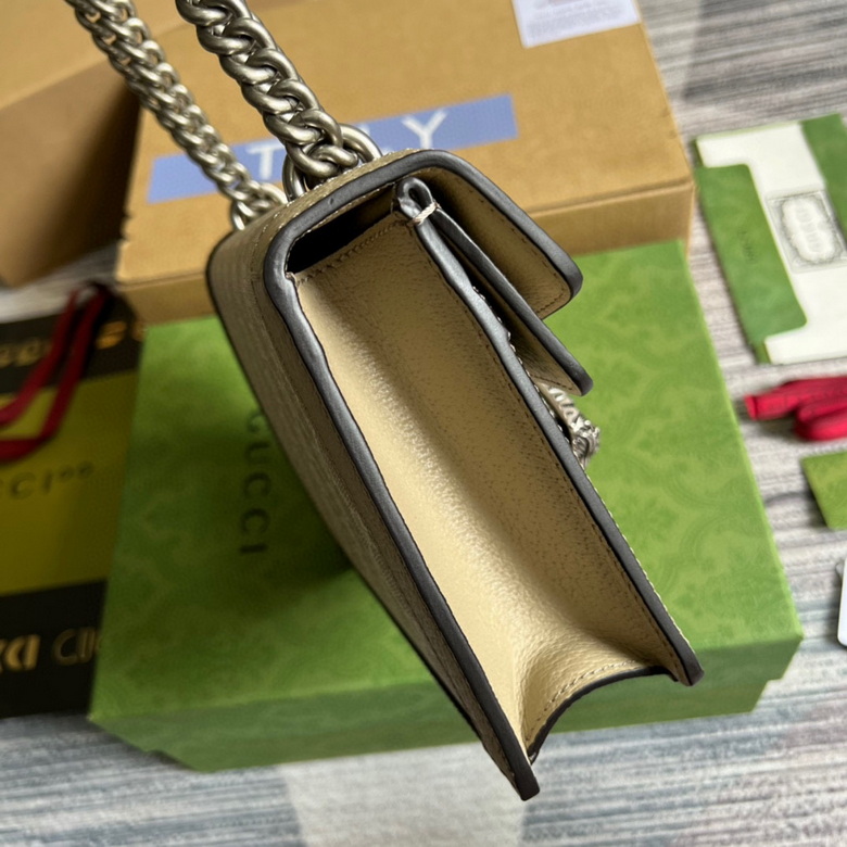 Dionysus 421970 20X15.5X5cm MP (8)