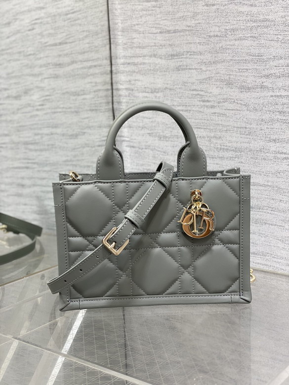Dior 7001 21 5x7 5x13cm wz_2