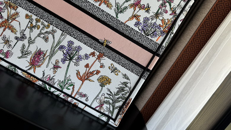 Dior 8001 41x35x18cm wz1_7