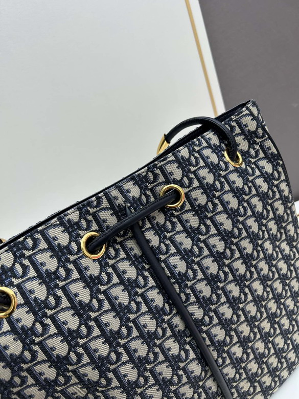 Dior 9867 35x31x5 5cm jj1_5