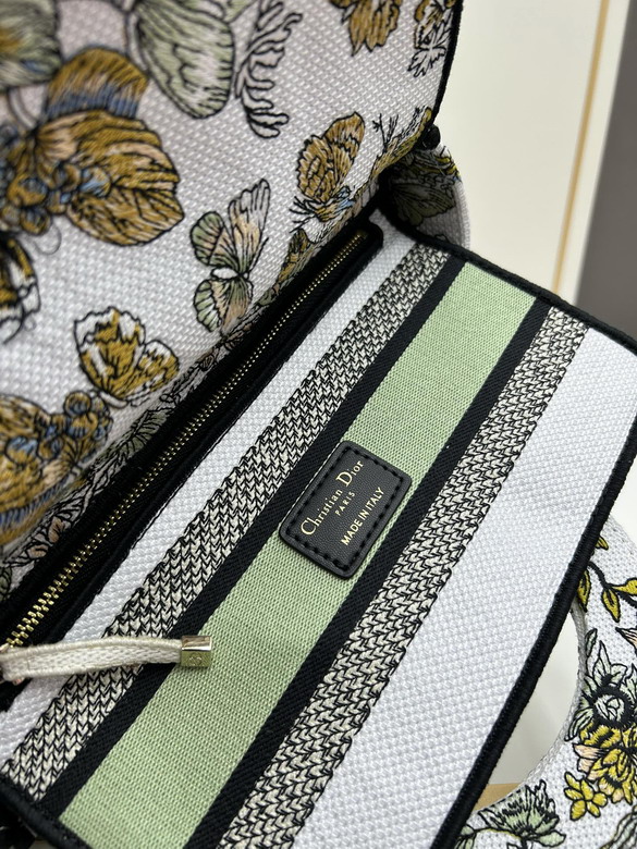 Dior M8002 24x20x11cm jj3_8
