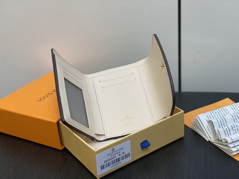 Emilie M60688 12x9 5x1 5cm gf3_6