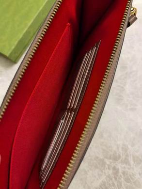 Epilogue 647925 30.5X20.5cm DF (7)