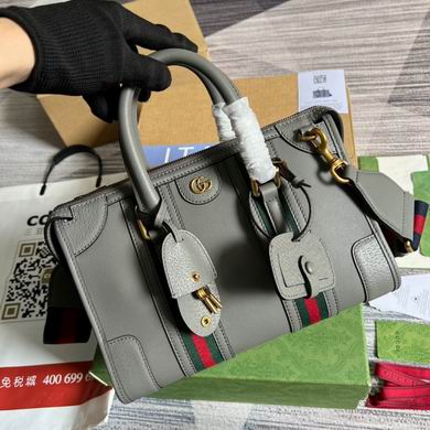Exquisite Gucci 715772 27X18X14cm MP (5)